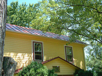 colonial-red-standing-seam-metal-roof-1 artcle